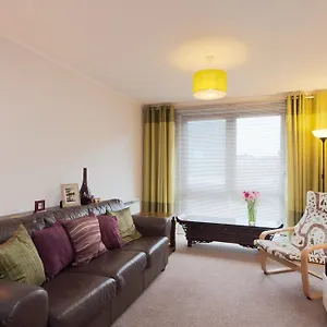Logie Road Apartment Edinburgh